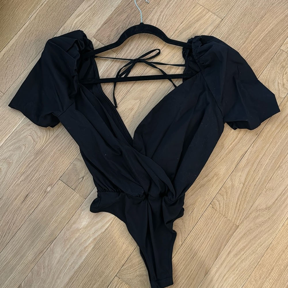 Ettiquette body suite